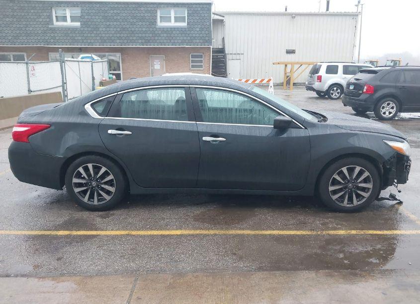 Photo 14 of 2017 Nissan Altima 2.5 SV (VIN 1N4AL3AP4HC201232)