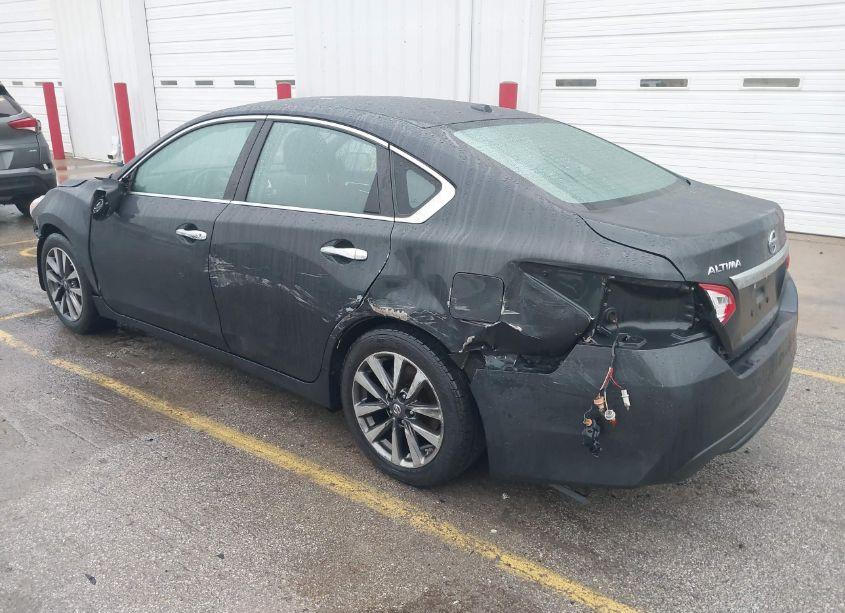 Photo 3 of 2017 Nissan Altima 2.5 SV (VIN 1N4AL3AP4HC201232)