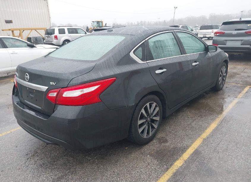 Photo 4 of 2017 Nissan Altima 2.5 SV (VIN 1N4AL3AP4HC201232)