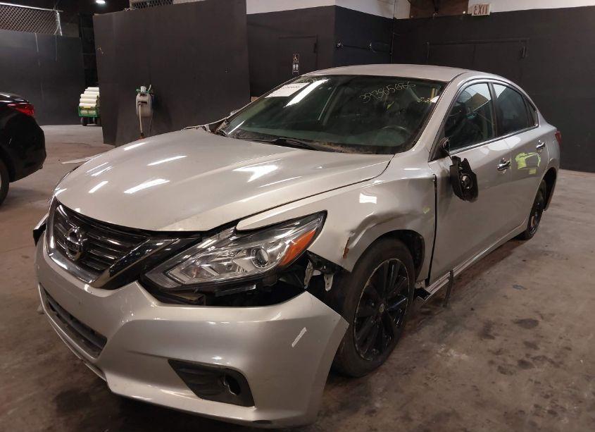 Photo 2 of 2017 Nissan Altima 2.5 SV (VIN 1N4AL3AP4HC201893)