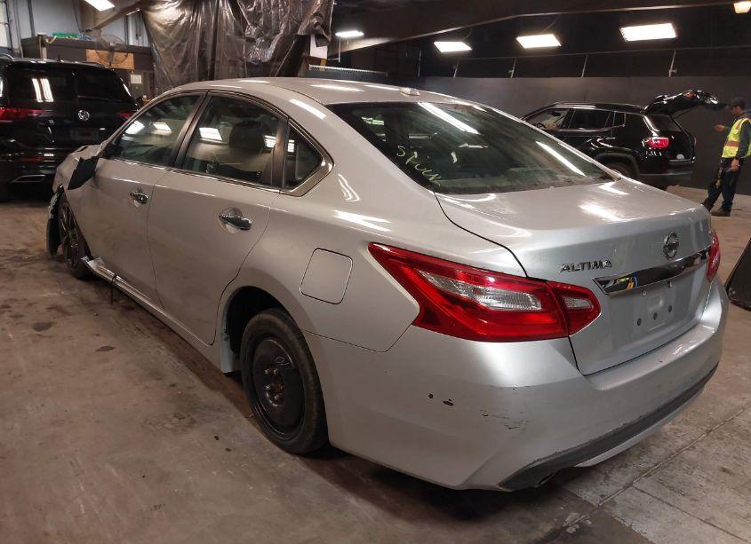 Photo 3 of 2017 Nissan Altima 2.5 SV (VIN 1N4AL3AP4HC201893)