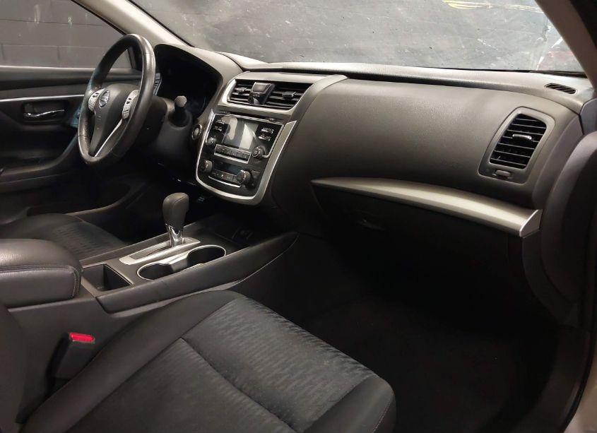 Photo 5 of 2017 Nissan Altima 2.5 SV (VIN 1N4AL3AP4HC201893)