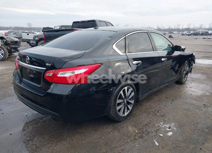 Photo 4 of 2017 Nissan Altima 2.5 SV (VIN 1N4AL3AP4HC208651)