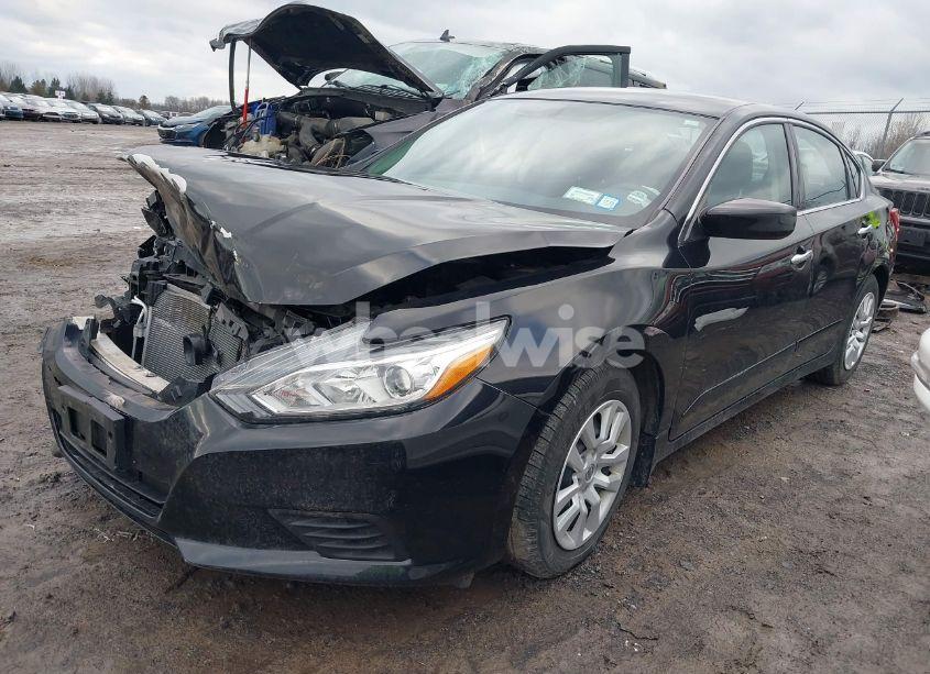 Photo 2 of 2017 Nissan Altima 2.5 S (VIN 1N4AL3AP4HC209265)