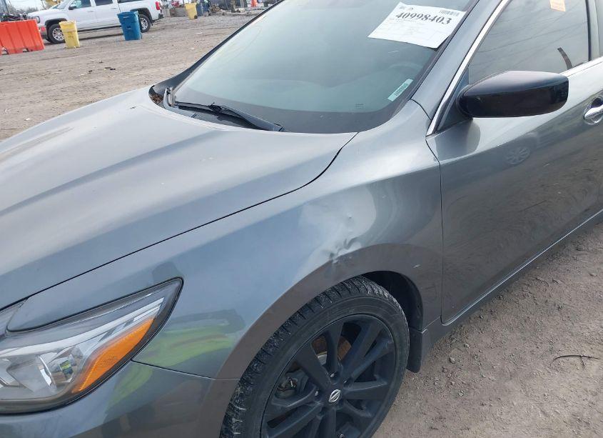 Photo 17 of 2017 Nissan Altima 2.5 SR (VIN 1N4AL3AP4HC210660)