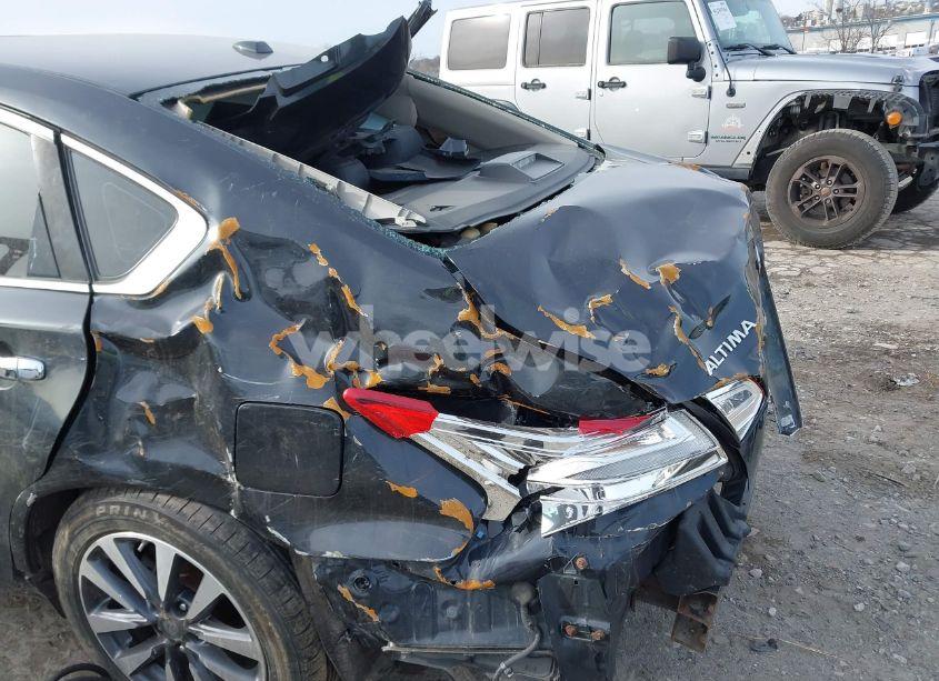 Photo 6 of 2017 Nissan Altima 2.5 SL (VIN 1N4AL3AP4HC212490)