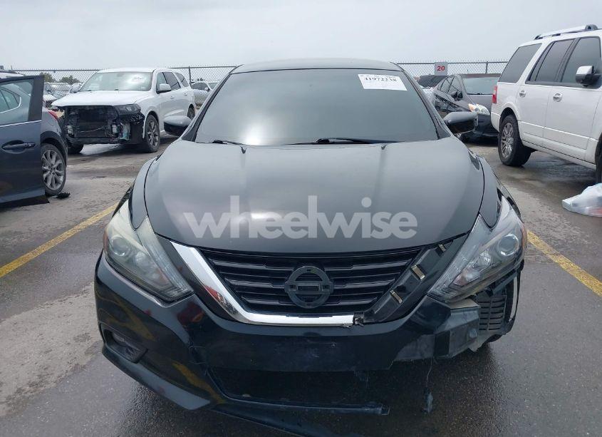 Photo 12 of 2017 Nissan Altima 2.5 SR (VIN 1N4AL3AP4HC215163)