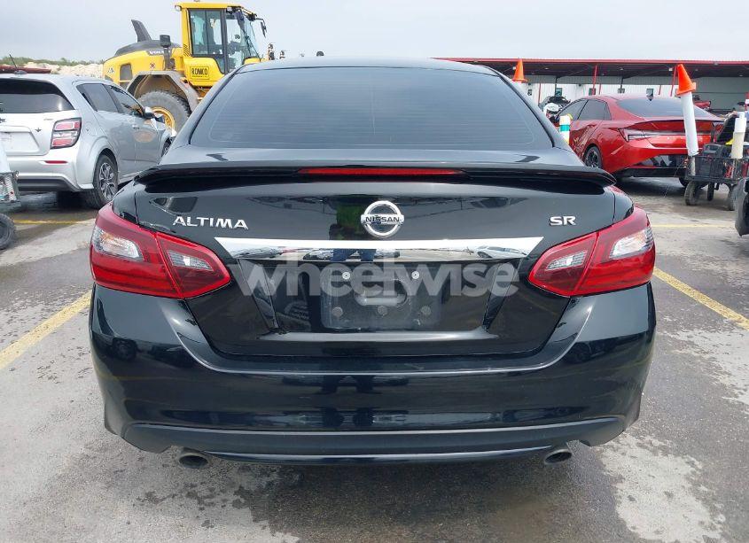 Photo 16 of 2017 Nissan Altima 2.5 SR (VIN 1N4AL3AP4HC215163)