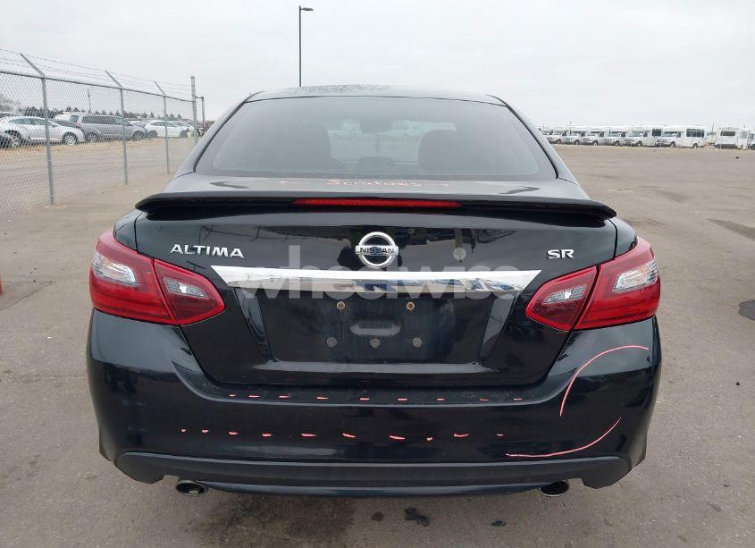 Photo 16 of 2017 Nissan Altima 2.5 SR (VIN 1N4AL3AP4HC217060)