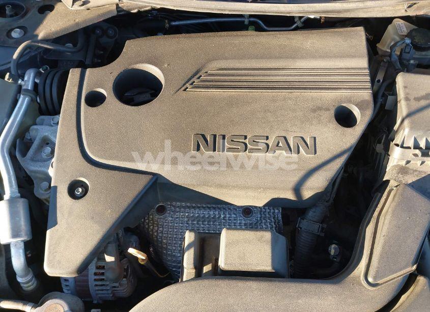 Photo 10 of 2017 Nissan Altima 2.5 SR (VIN 1N4AL3AP4HC222954)