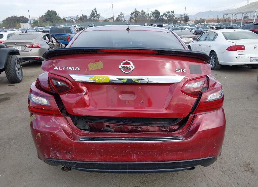Photo 16 of 2017 Nissan Altima 2.5 SR (VIN 1N4AL3AP4HC228804)
