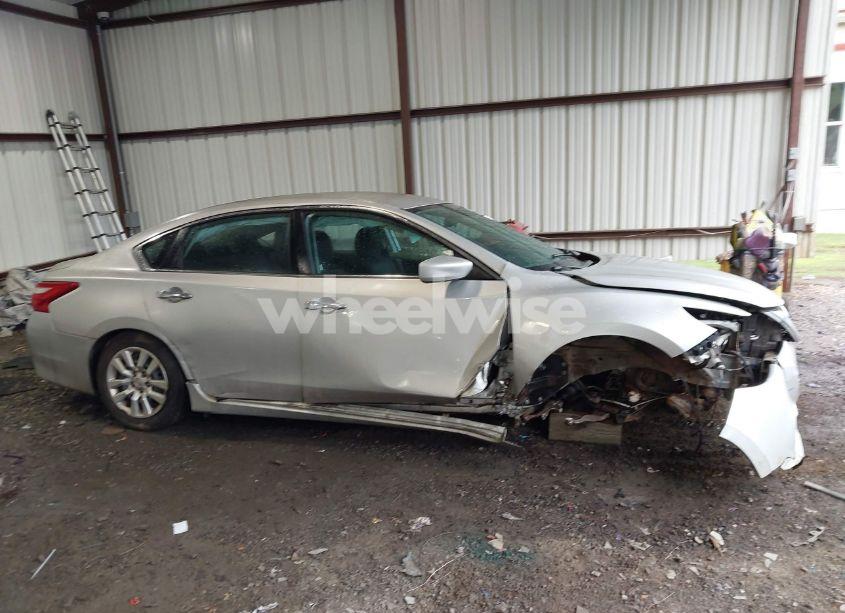 Photo 13 of 2017 Nissan Altima 2.5 S (VIN 1N4AL3AP4HC234196)