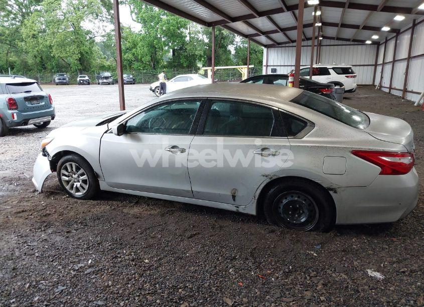 Photo 14 of 2017 Nissan Altima 2.5 S (VIN 1N4AL3AP4HC234196)