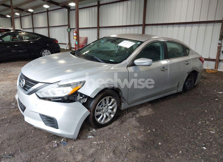 Photo 2 of 2017 Nissan Altima 2.5 S (VIN 1N4AL3AP4HC234196)