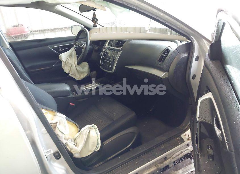 Photo 5 of 2017 Nissan Altima 2.5 S (VIN 1N4AL3AP4HC234196)