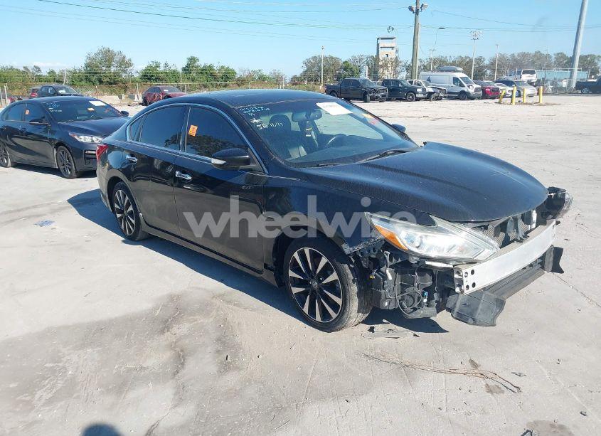 2017 Nissan Altima 2.5 SL (VIN 1N4AL3AP4HC236644) main photo