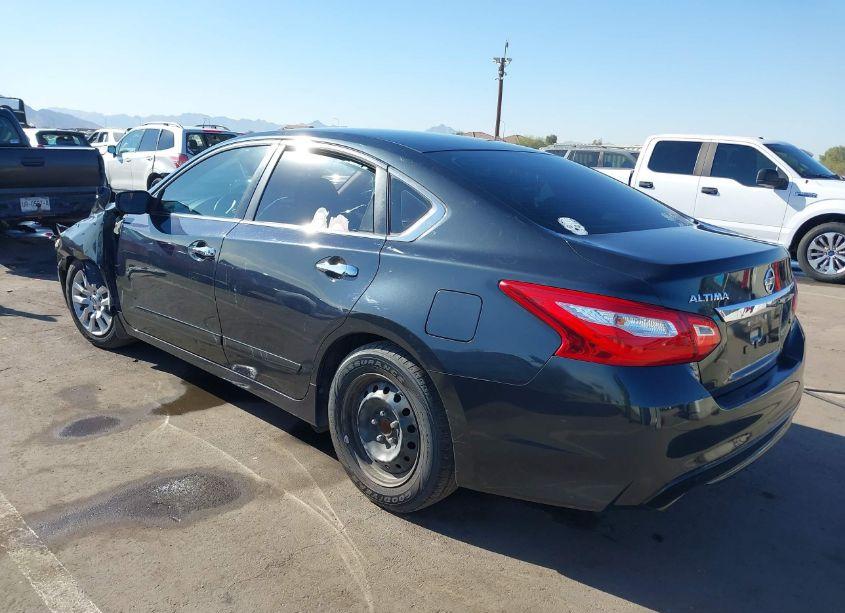 Photo 3 of 2017 Nissan Altima 2.5 S (VIN 1N4AL3AP4HC245960)