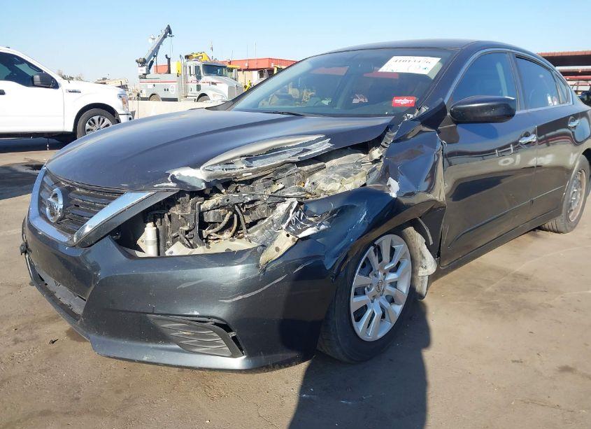 Photo 6 of 2017 Nissan Altima 2.5 S (VIN 1N4AL3AP4HC245960)