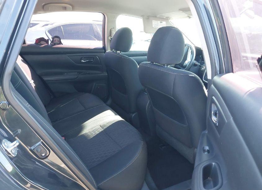 Photo 8 of 2017 Nissan Altima 2.5 S (VIN 1N4AL3AP4HC245960)