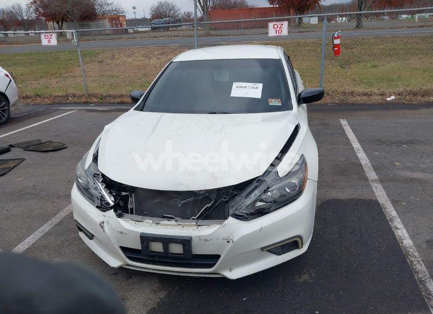 Photo 12 of 2017 Nissan Altima 2.5 SR (VIN 1N4AL3AP4HC250110)