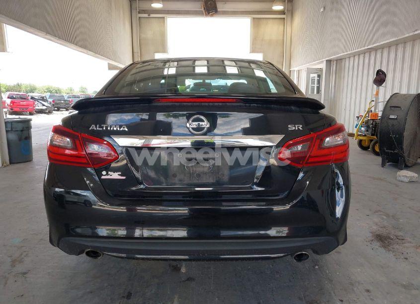 Photo 16 of 2017 Nissan Altima 2.5 SR (VIN 1N4AL3AP4HC251614)