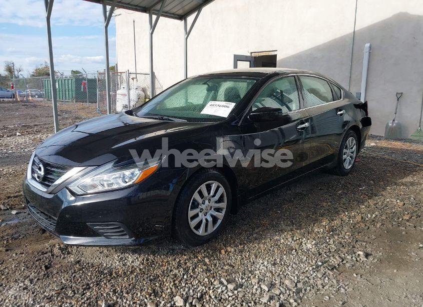 Photo 2 of 2017 Nissan Altima 2.5 S (VIN 1N4AL3AP4HC255808)