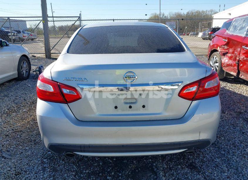 Photo 16 of 2017 Nissan Altima 2.5 S (VIN 1N4AL3AP4HC256215)