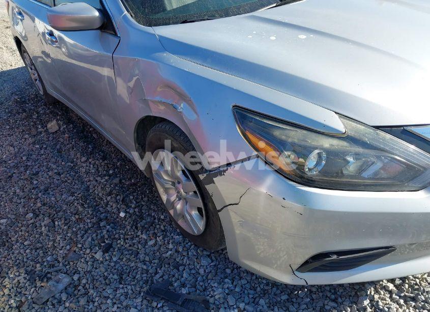 Photo 6 of 2017 Nissan Altima 2.5 S (VIN 1N4AL3AP4HC256215)