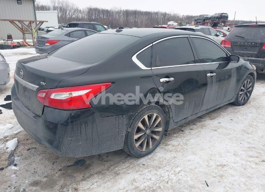 Photo 4 of 2017 Nissan Altima 2.5 SV (VIN 1N4AL3AP4HC260569)