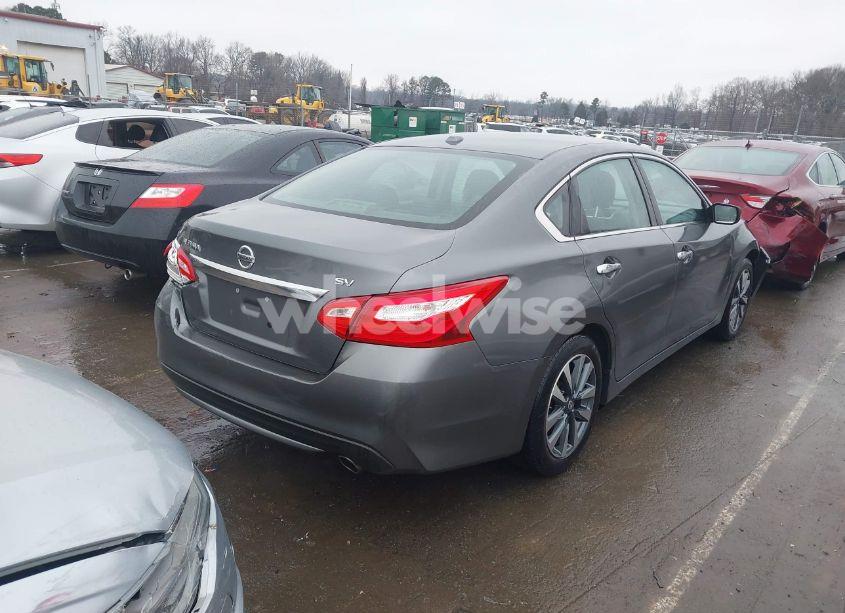 Photo 4 of 2017 Nissan Altima 2.5 SV (VIN 1N4AL3AP4HC260734)