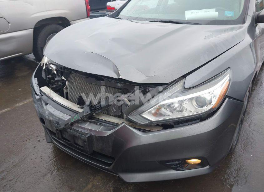 Photo 6 of 2017 Nissan Altima 2.5 SV (VIN 1N4AL3AP4HC260734)