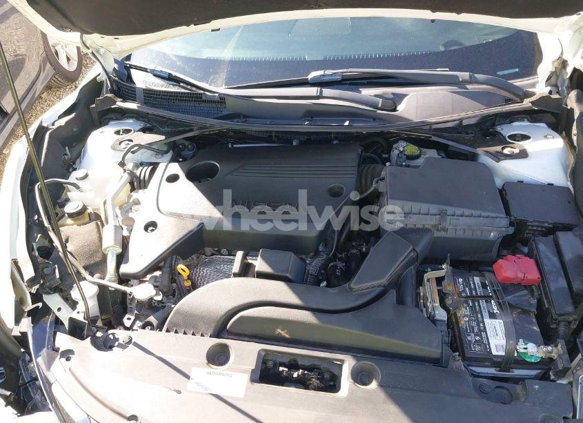 Photo 10 of 2017 Nissan Altima 2.5 S (VIN 1N4AL3AP4HC267702)