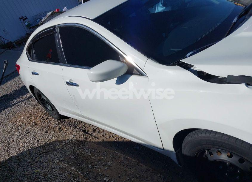 Photo 13 of 2017 Nissan Altima 2.5 S (VIN 1N4AL3AP4HC267702)