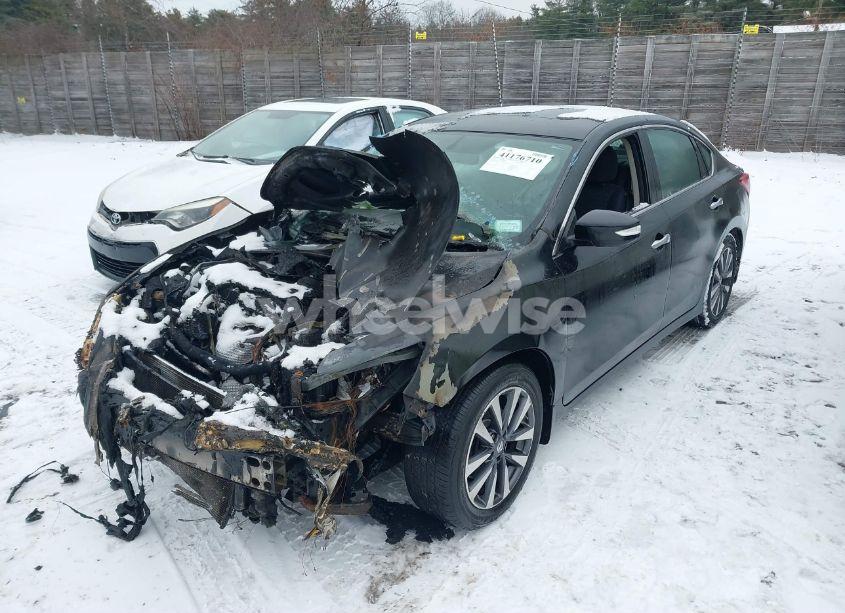 Photo 2 of 2017 Nissan Altima 2.5 SV (VIN 1N4AL3AP4HC269773)