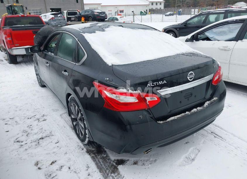 Photo 3 of 2017 Nissan Altima 2.5 SV (VIN 1N4AL3AP4HC269773)
