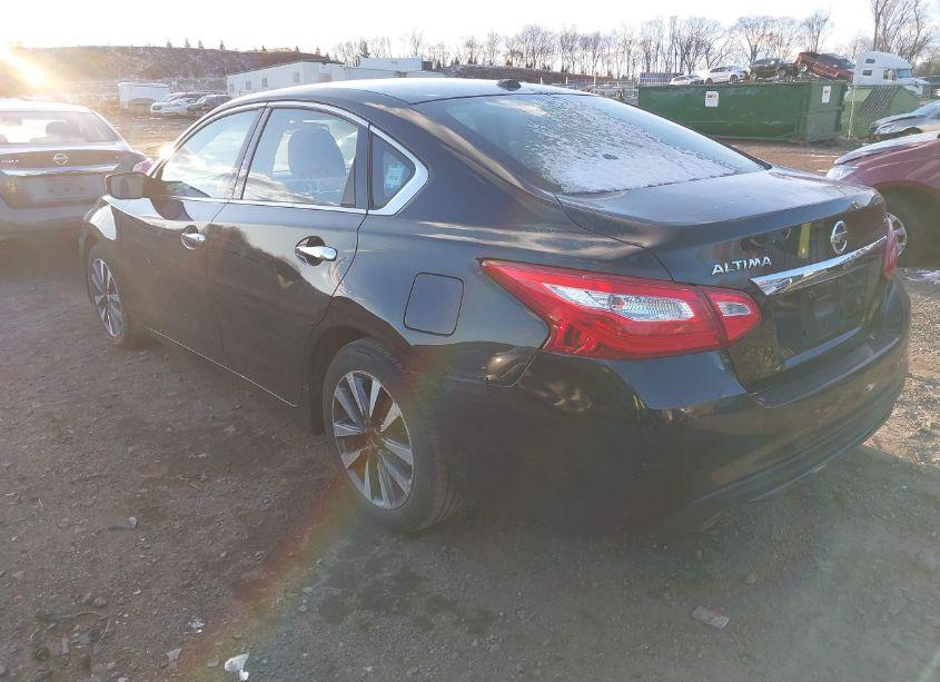 Photo 3 of 2017 Nissan Altima 2.5 SV (VIN 1N4AL3AP4HC270857)