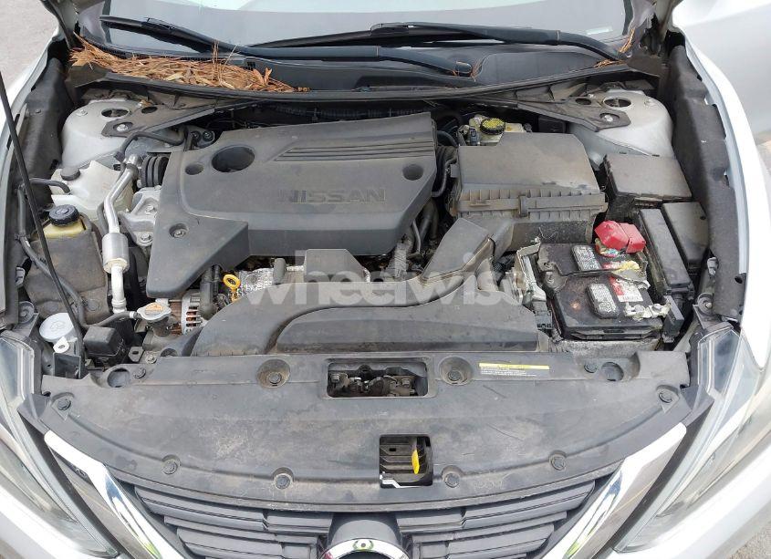 Photo 10 of 2017 Nissan Altima 2.5 SR (VIN 1N4AL3AP4HC272947)