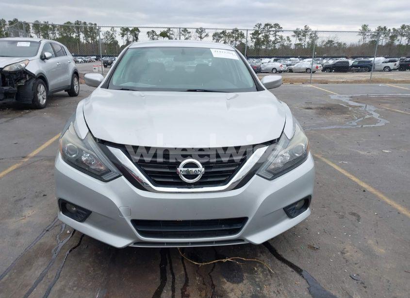 Photo 12 of 2017 Nissan Altima 2.5 SR (VIN 1N4AL3AP4HC272947)