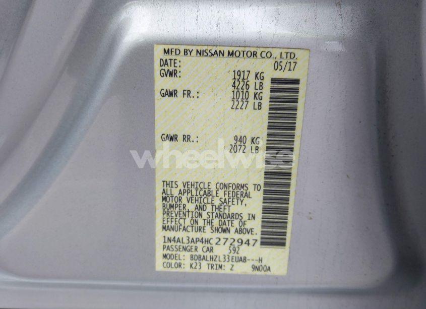 Photo 9 of 2017 Nissan Altima 2.5 SR (VIN 1N4AL3AP4HC272947)