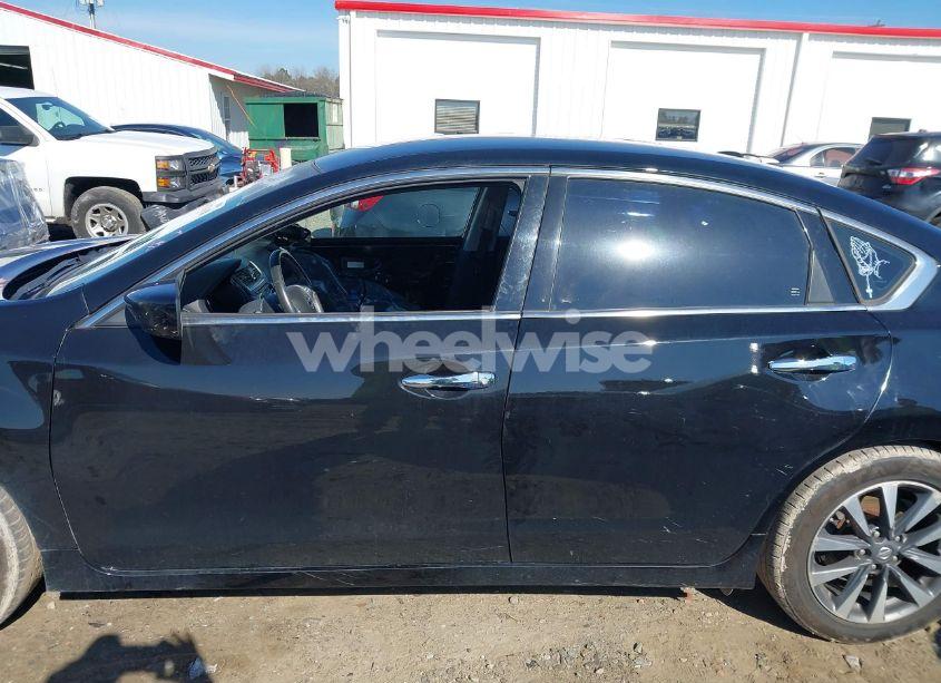 Photo 14 of 2017 Nissan Altima 2.5 SV (VIN 1N4AL3AP4HC293538)