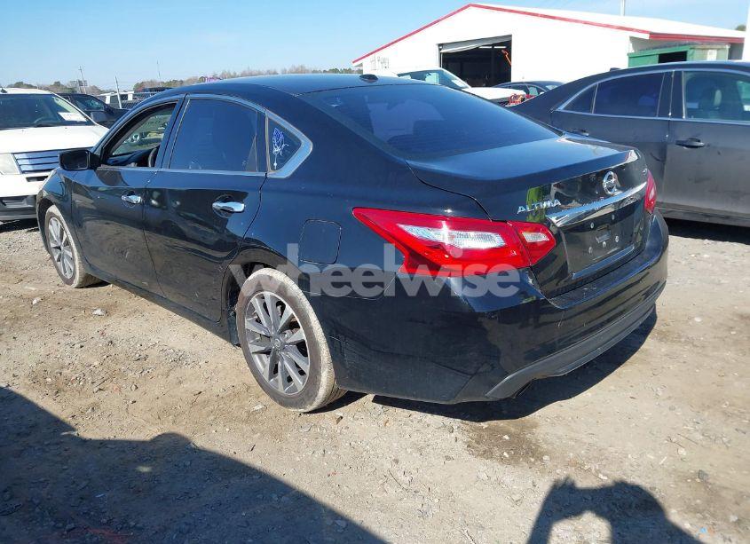 Photo 3 of 2017 Nissan Altima 2.5 SV (VIN 1N4AL3AP4HC293538)