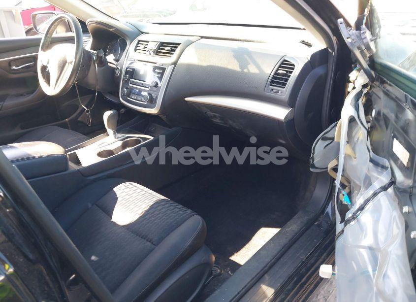 Photo 5 of 2017 Nissan Altima 2.5 SV (VIN 1N4AL3AP4HC293538)