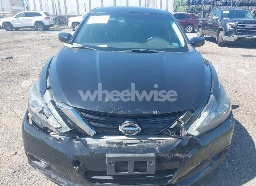 Photo 12 of 2017 Nissan Altima 2.5 SR (VIN 1N4AL3AP4HC472713)