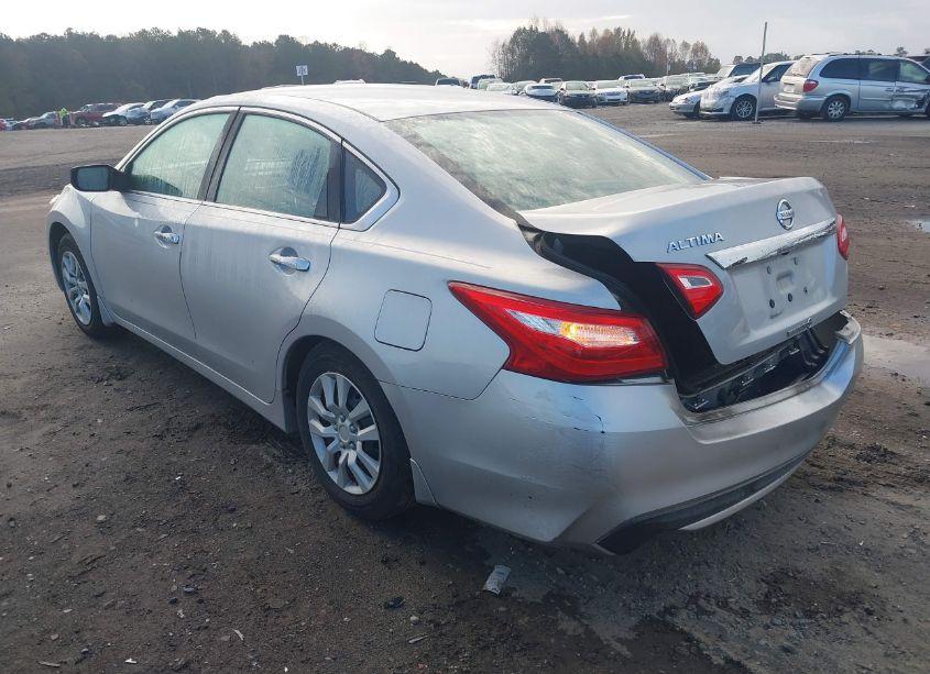 Photo 3 of 2017 Nissan Altima 2.5 S (VIN 1N4AL3AP4HC472775)