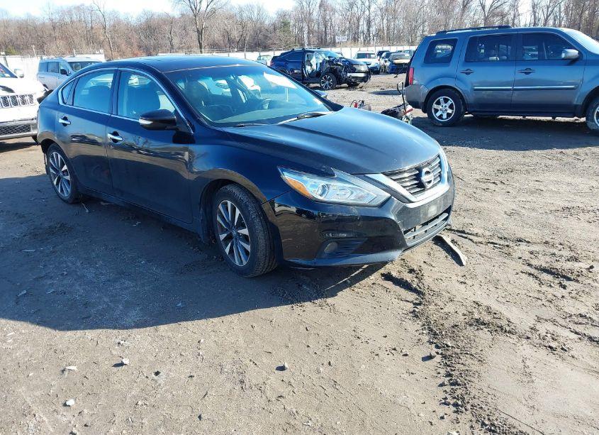 2017 Nissan Altima 2.5 SL (VIN 1N4AL3AP4HC478575) main photo