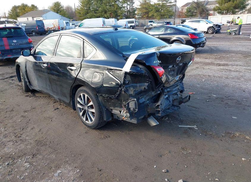 Photo 3 of 2017 Nissan Altima 2.5 SL (VIN 1N4AL3AP4HC478575)