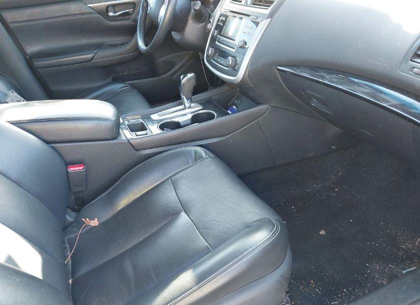 Photo 5 of 2017 Nissan Altima 2.5 SL (VIN 1N4AL3AP4HC478575)