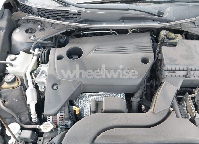 Photo 10 of 2017 Nissan Altima 2.5 SR (VIN 1N4AL3AP4HC485087)