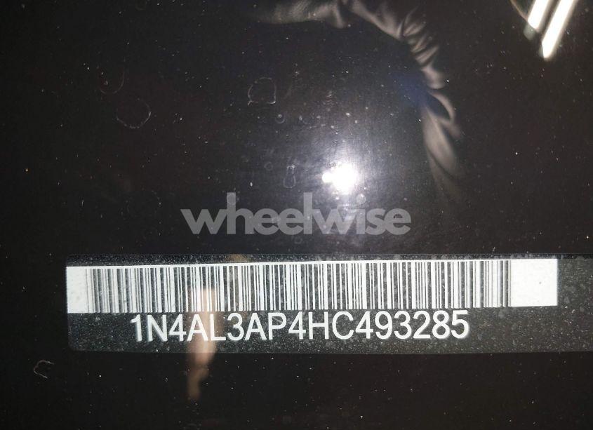 Photo 17 of 2017 Nissan Altima 2.5 SL (VIN 1N4AL3AP4HC493285)