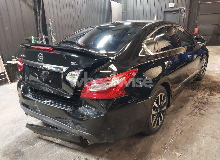 Photo 4 of 2017 Nissan Altima 2.5 SL (VIN 1N4AL3AP4HC493285)